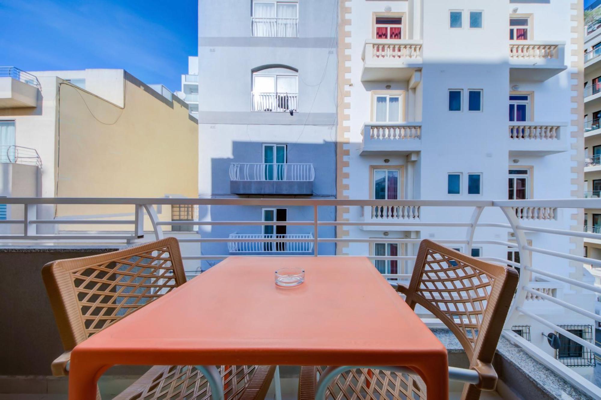 Stylish 2Br Apt With Balconies In St Julians, Paceville - Apt 6 By Vaganza Saint Julian's Εξωτερικό φωτογραφία