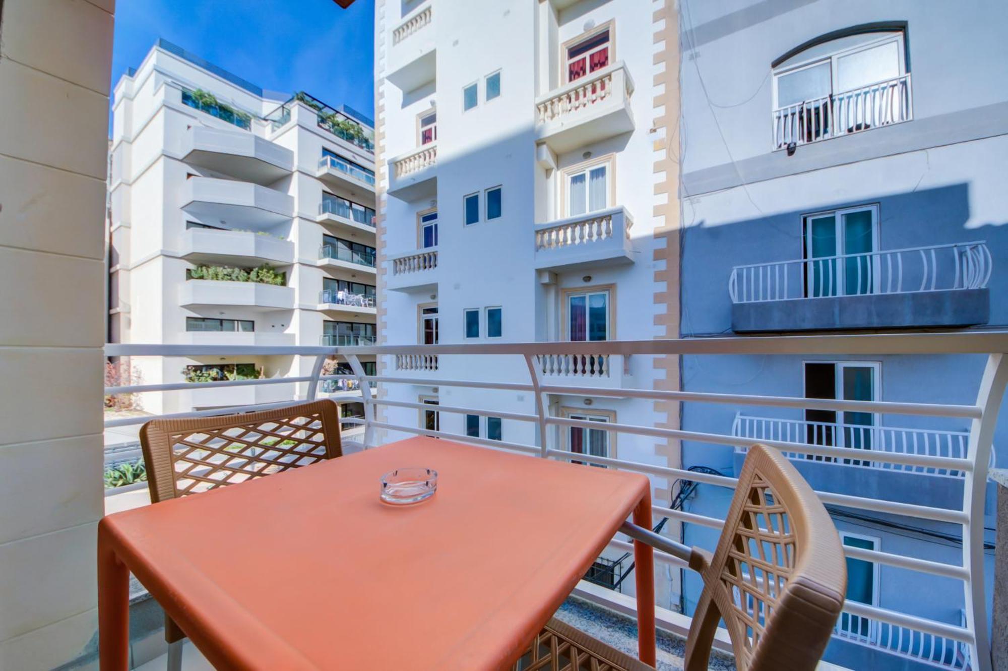 Stylish 2Br Apt With Balconies In St Julians, Paceville - Apt 6 By Vaganza Saint Julian's Εξωτερικό φωτογραφία
